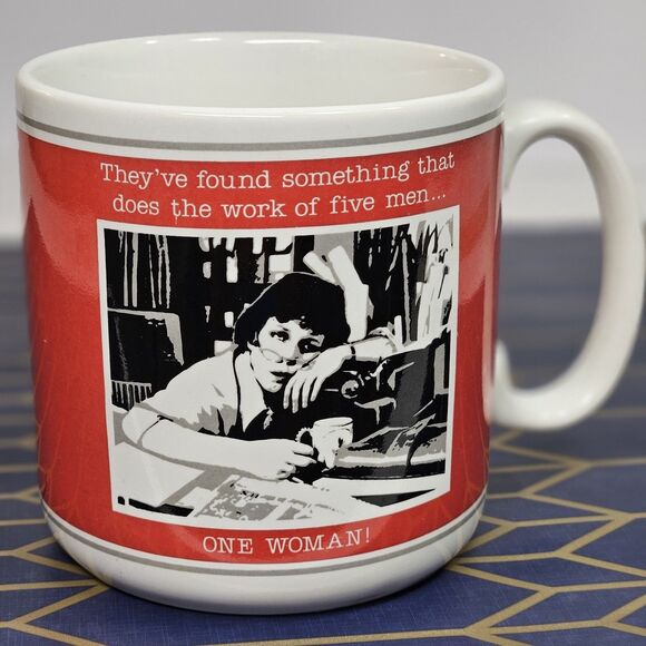 Vtg Black White Coffee Cup Red Mug Comic Strip One Woman Does The Work Of 5 Men - Picture 12 of 12